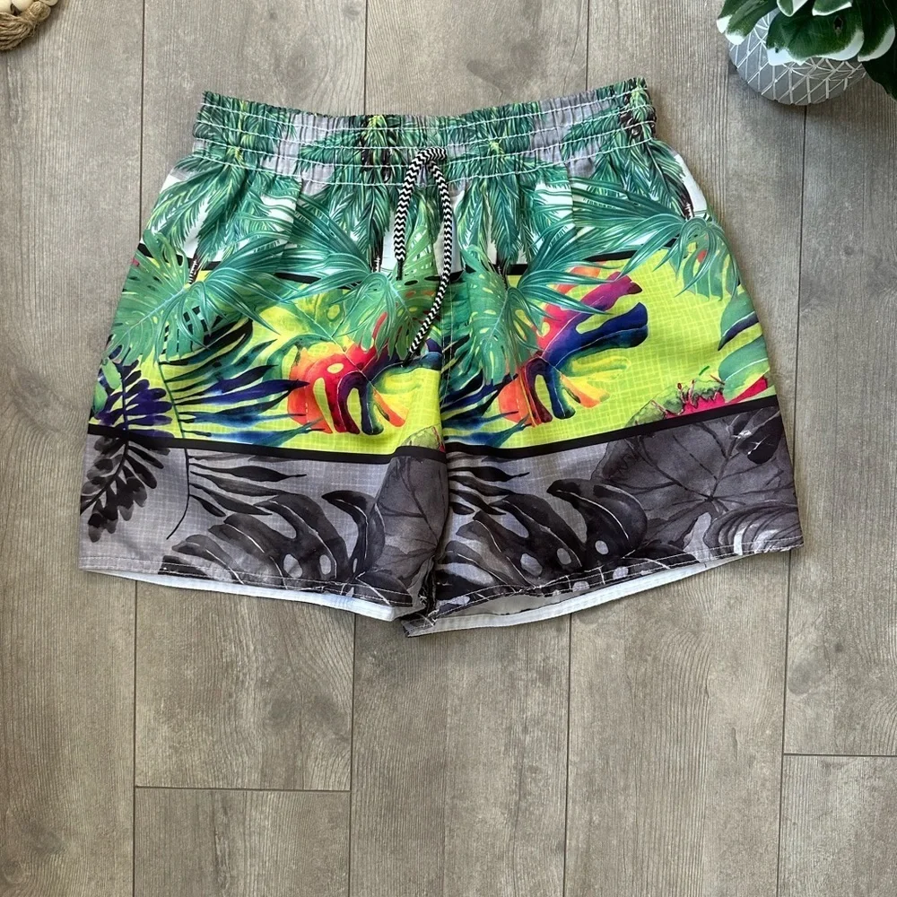 Boutique Tropical Print Boys Swim Trunks Shorts Vibrant Size XL Like New